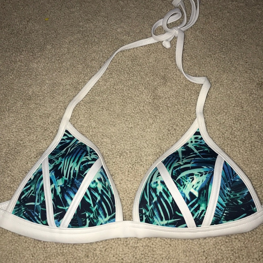 SOLD❗️VS bathing suit top